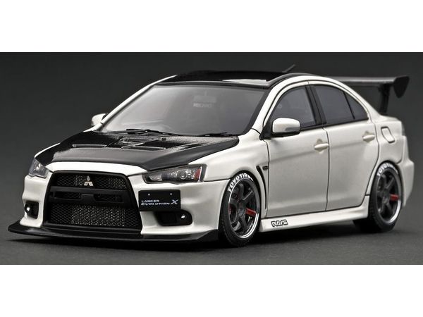1/43 Mitsubishi Lancer Evolution X (CZ4A) Pearl White | HLJ