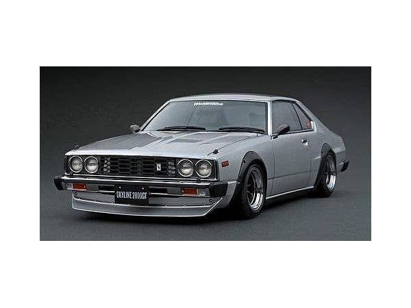 1/18 Nissan Skyline 2000 GT-ES (C210) Silver