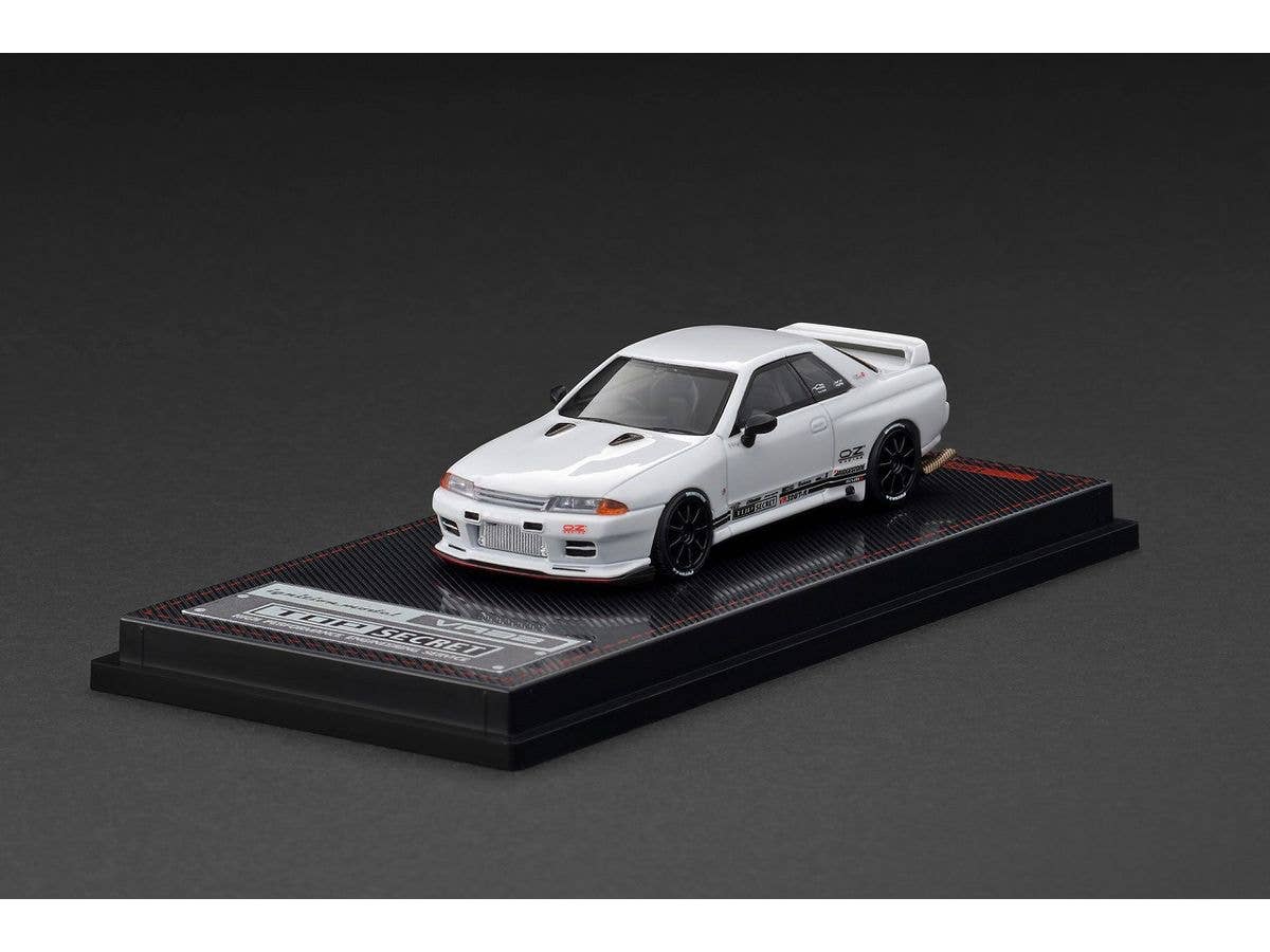 1/64 TOP SECRET GT-R (VR32) White