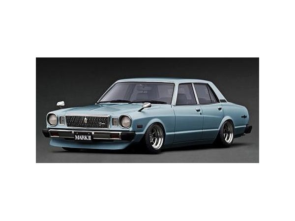 1/18 Toyota MarkII Sedan Grande (MX41) Light Blue Metallic