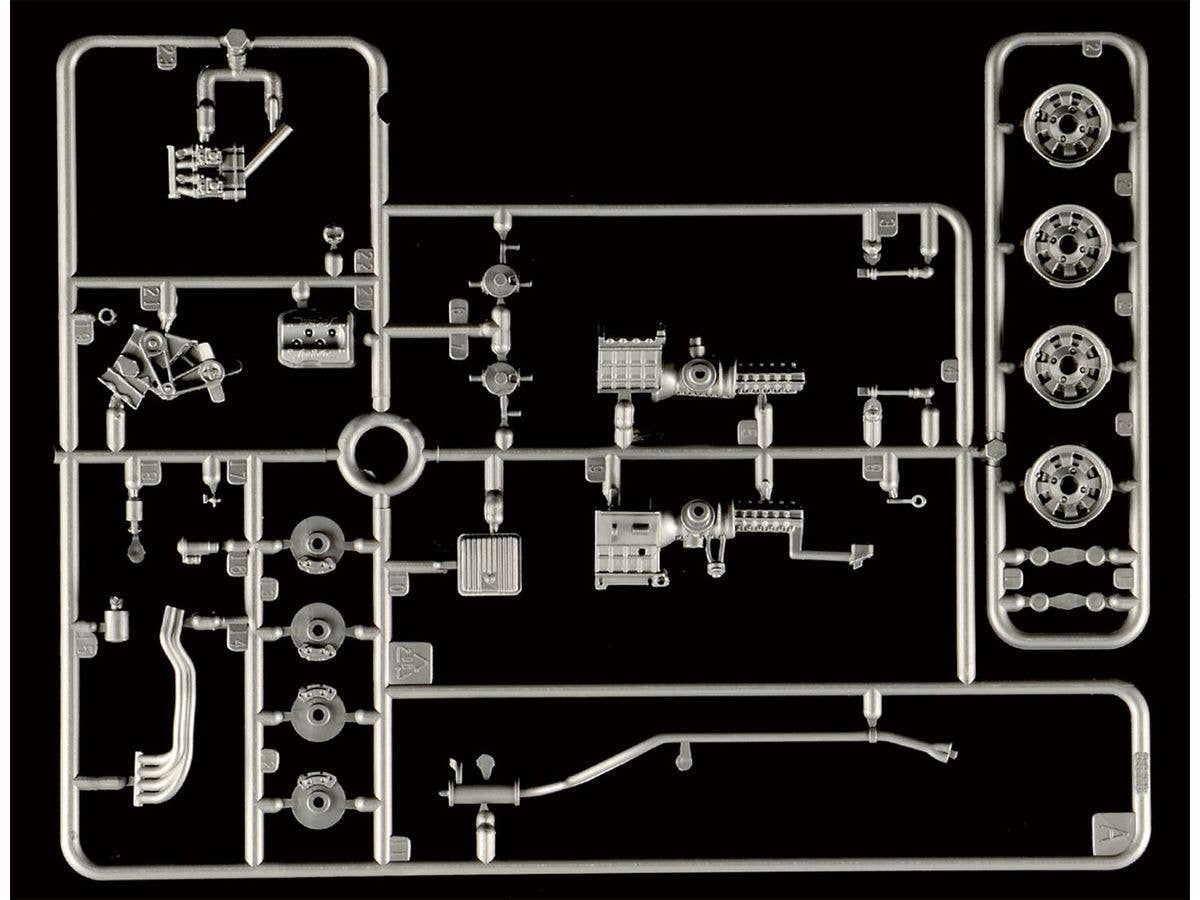 1/24 ランチア フルビア クーペ 1.6HF ファナローネ (日本語対訳補足説明書付属)