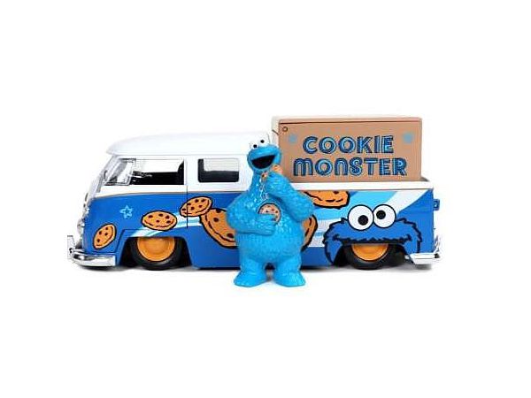 1/24 1960 VW PICKUP TRUCK CookieMonster