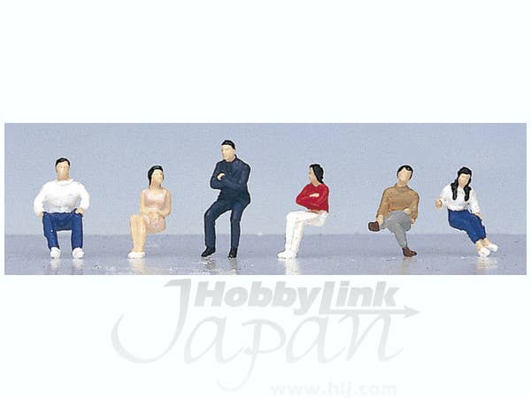 1/150 座っている乗客 2