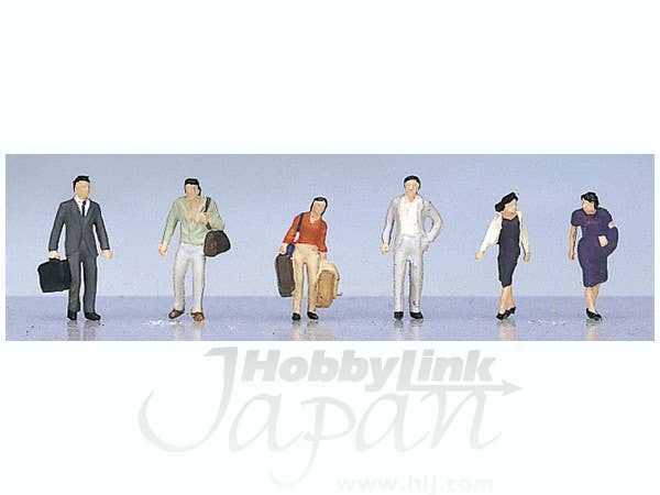 1/150 歩いている乗客 2