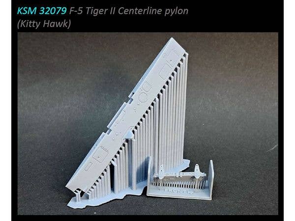 1/32 F-5 タイガーII 胴体下パイロン (キティホーク/ZIMIモデル用)