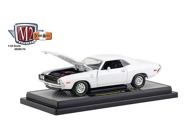 1/24 M2 Machines 1970 Dodge Challenger R/T 440 White