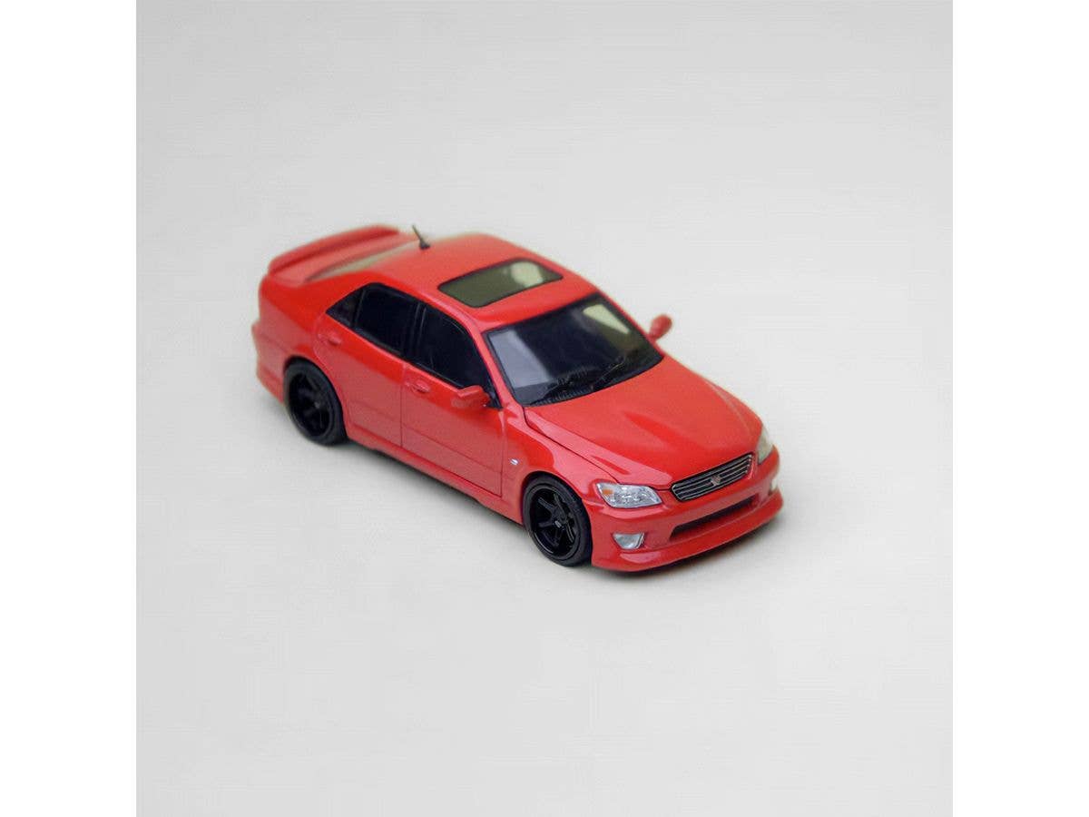 1/64 トヨタ アルテッツァ RS200 (SXE10) レッドマイカメタリック