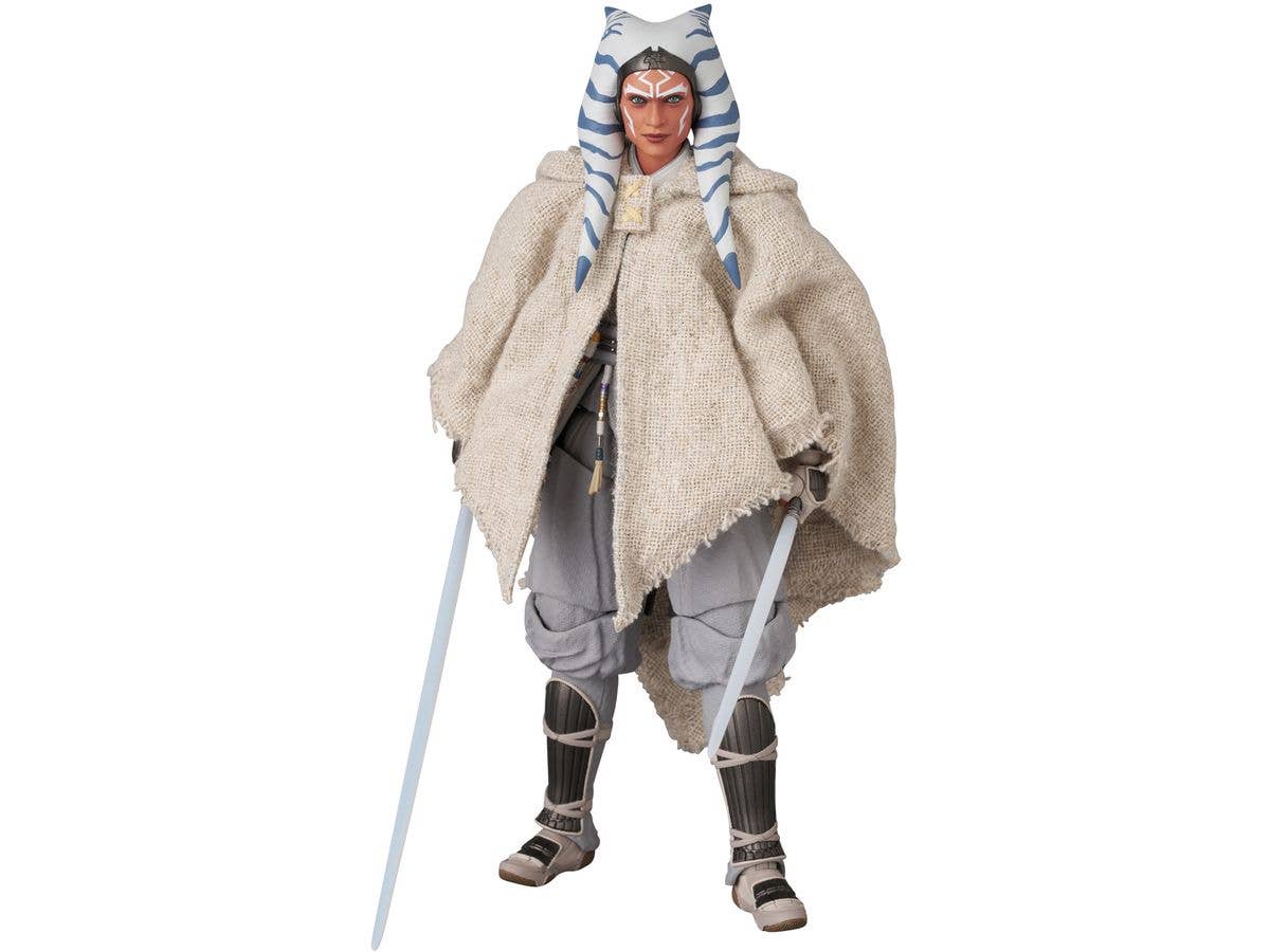 MAFEX AHSOKA TANO WHITE COSTUME Ver. (AHSOKA)