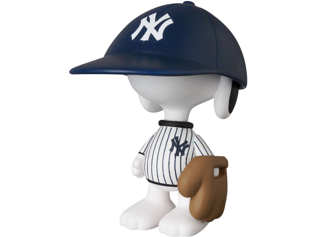 UDF MLB x PEANUTS NEW YORK YANKEES SNOOPY