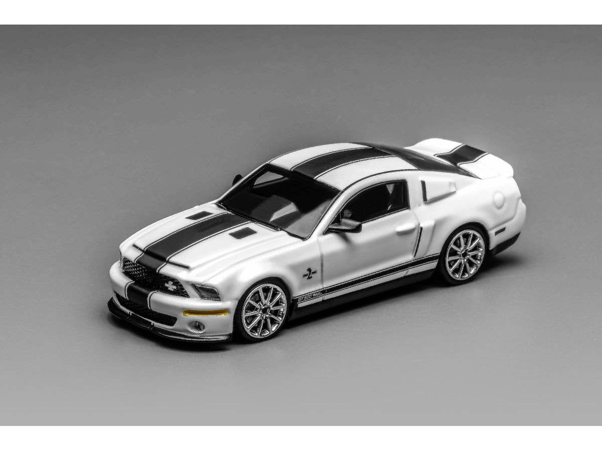 1/64 Ford Mustang Shelby GT500 Super Snake 2007