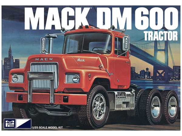 1/25 マック DM 600 トラック