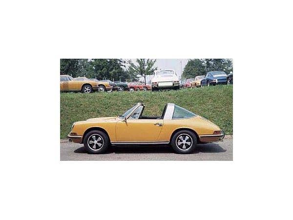 1/18 ポルシェ 911 E タルガ 1969 イエロー