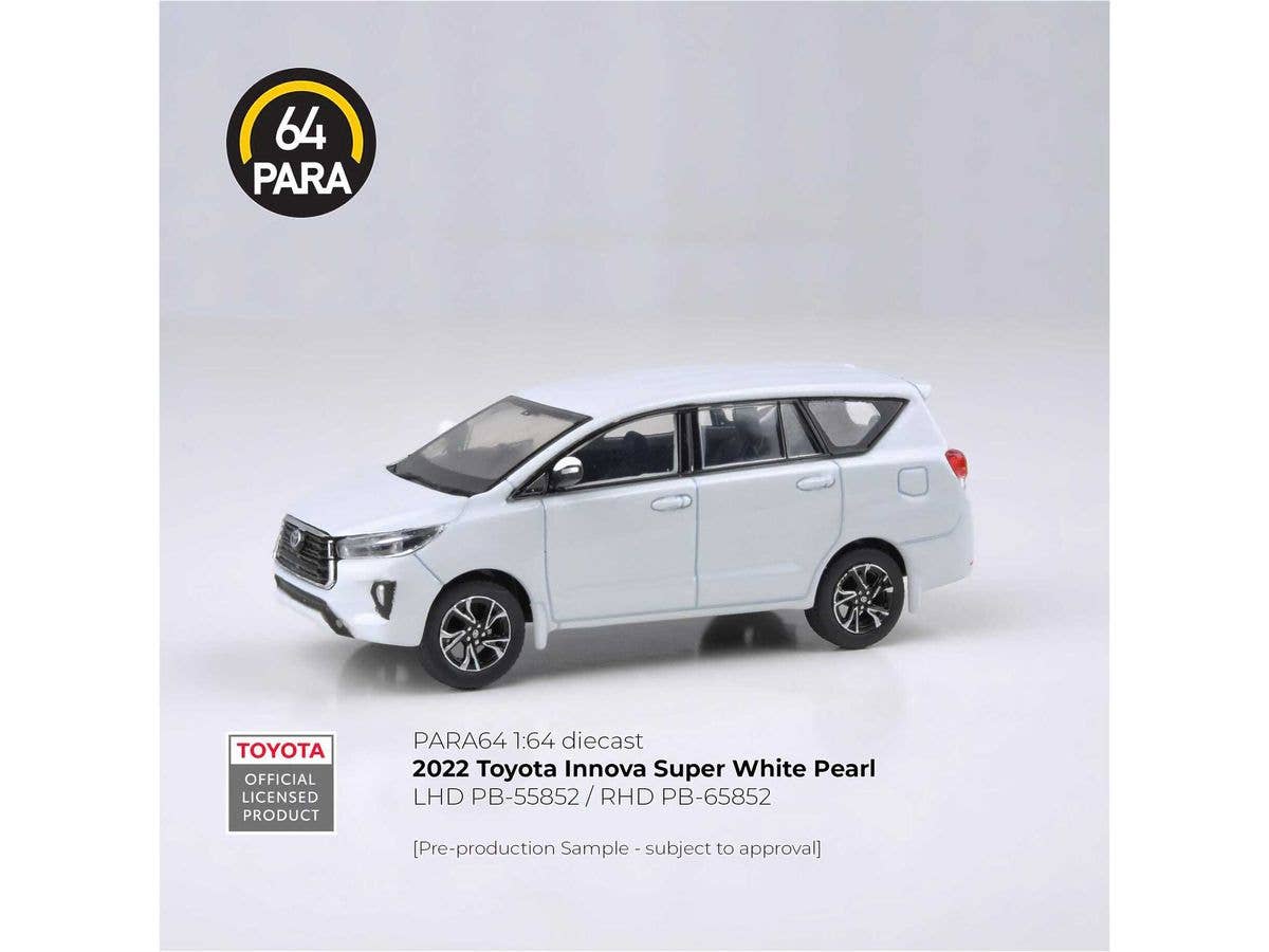 1/64 トヨタ イノーバ 2022 スーパーホワイトパール (RHD)