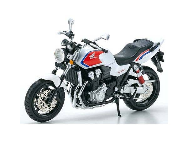1/24 ホンダ CB1300 スーパー フォア 2011 ホワイト