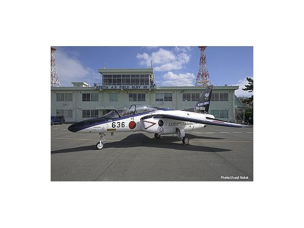 1/100 航空自衛隊 芦屋基地 第13飛行教導団 T-4 練習機 航空自衛隊70周年記念塗装機