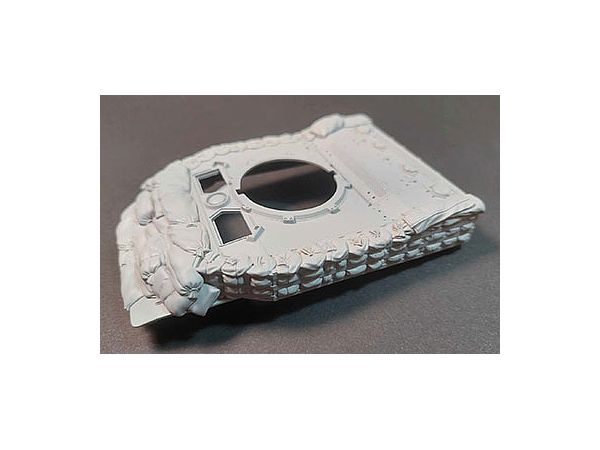 1/35 米 M5スチュアート用土嚢装甲付き車体上部
