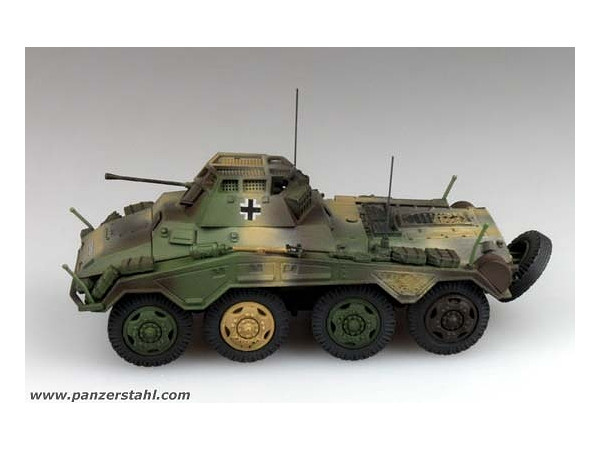 1/72 Sd.Kfz. 234/1 第4戦車師団 ダンツィヒ 1945年