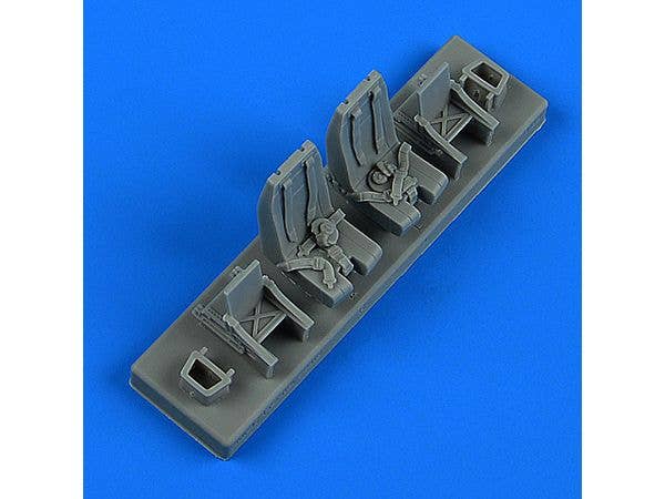 1/48 Mil Mi-17 操縦席w/フィッシャー式シートベルト