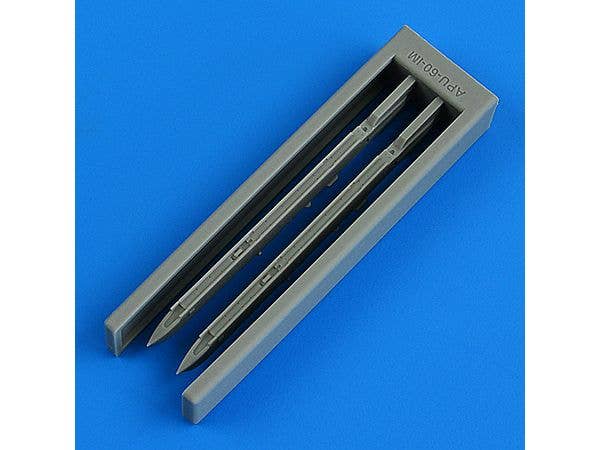 1/48 Su-25 フロッグフット用APU-60-IM ミサイルランチャー (2個入) (ズべズダ用)