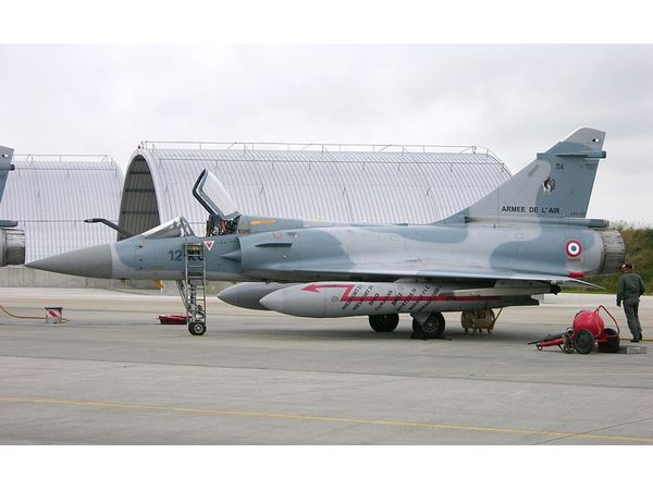 1/48 ダッソー ミラージュ 2000C