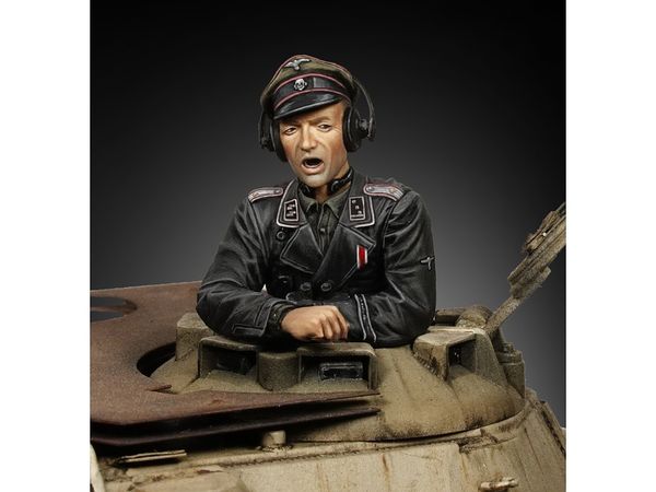 1/35 WWII ドイツ キューポラの親衛隊戦車兵 | HLJ.co.jp