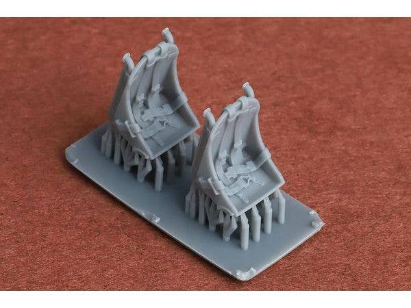 1/72 F4F-3/4・FM-2 ワイルドキャット 操縦席 (ベルトモールド付) (2個入) (アルマホビー用)