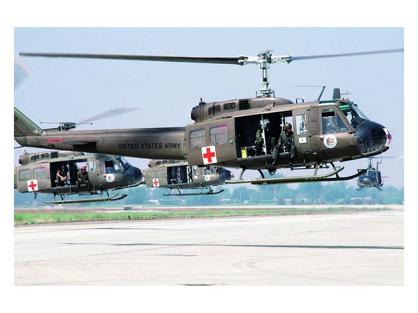 1/87 ベル UH-1H US Army