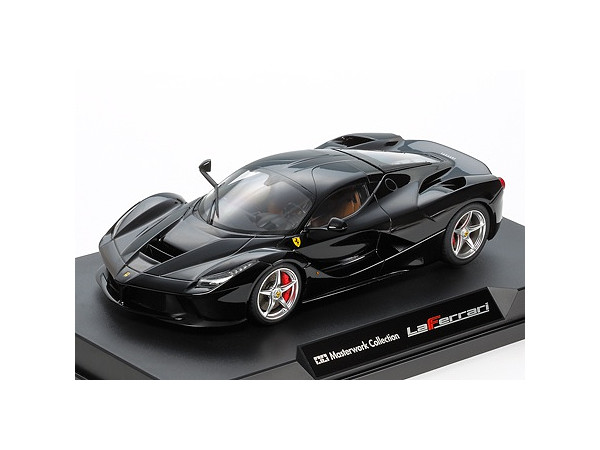 1/24 ラ・フェラーリ (ブラック) 完成品