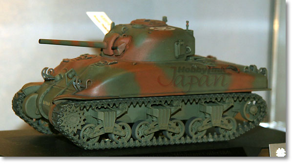 1/48 MMC M4A1 シャーマン 第1装甲師団 第13戦車大隊 B中隊 12号車 (完成品)