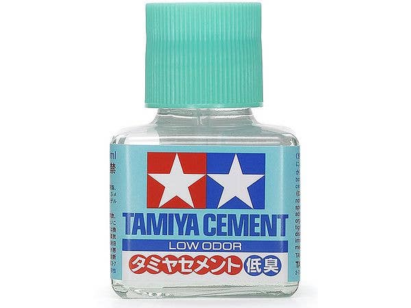 タミヤセメント 低臭
