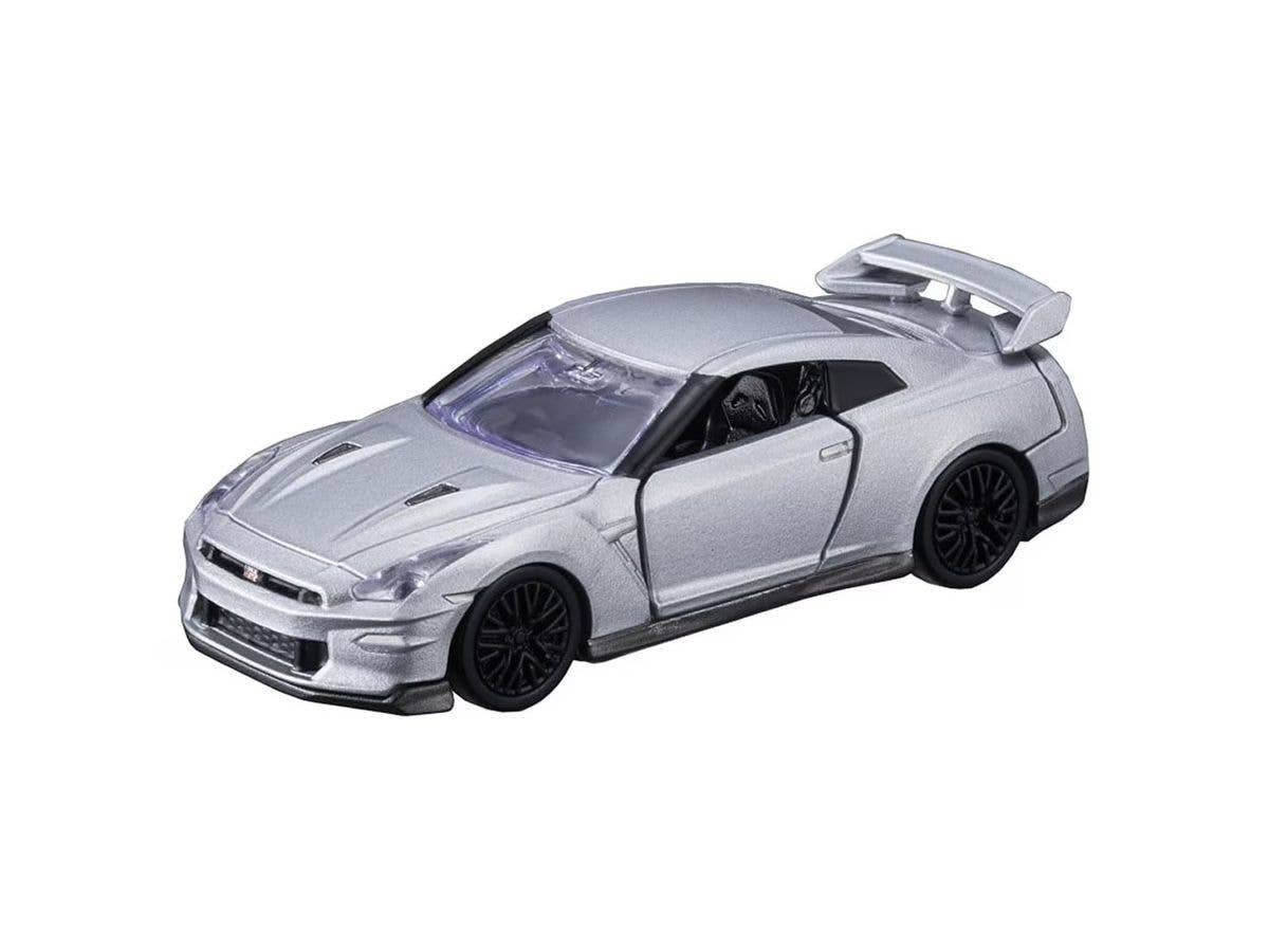 49 日産 NISSAN GT-R(2025)