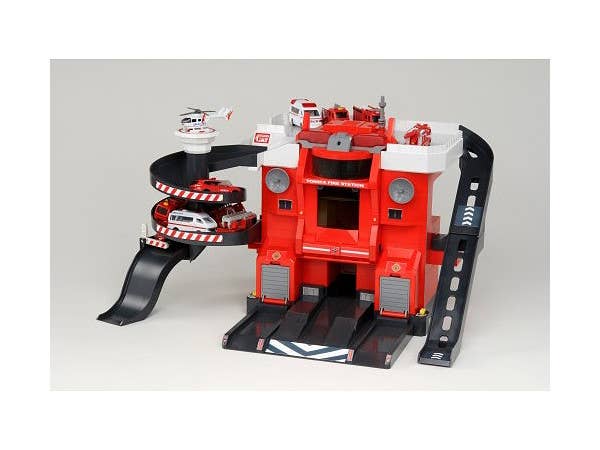 無線でピピッと出動指令! 変形ファイヤーステーション