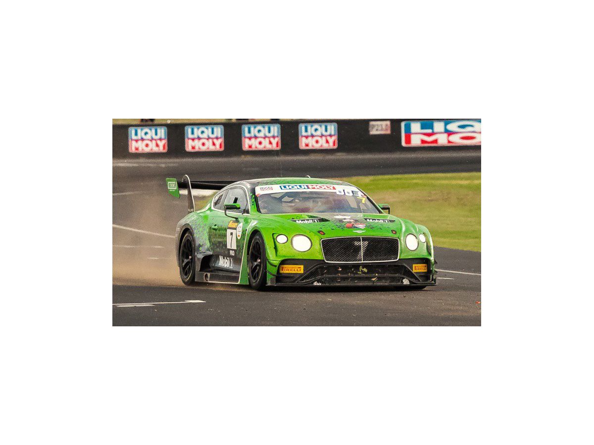 1/18 ベントレー コンチネンタル GT3 リッキー-モリーバザースト12時間 2020 優勝車 #7 ベントレーチームMスポーツ