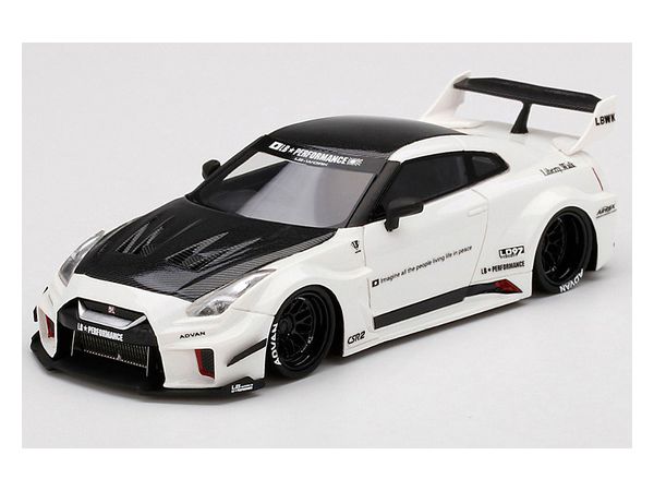 1/43 LB-Silhouette WORKS GT Nissan 35GT-RR バージョン1 ホワイト