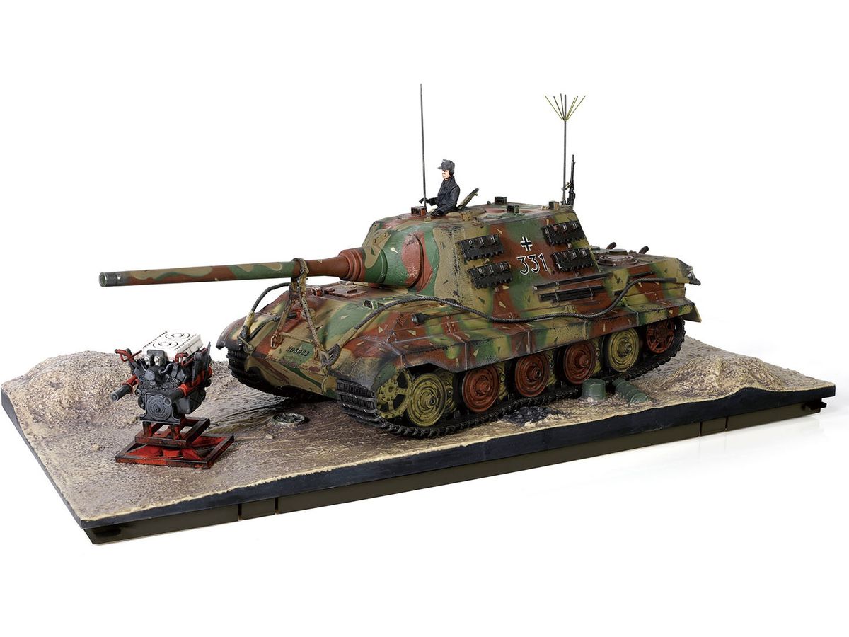 1/32 WW.II ドイツ軍 駆逐戦車 ヤークトティーガー ヘンシェルタイプ 完成品