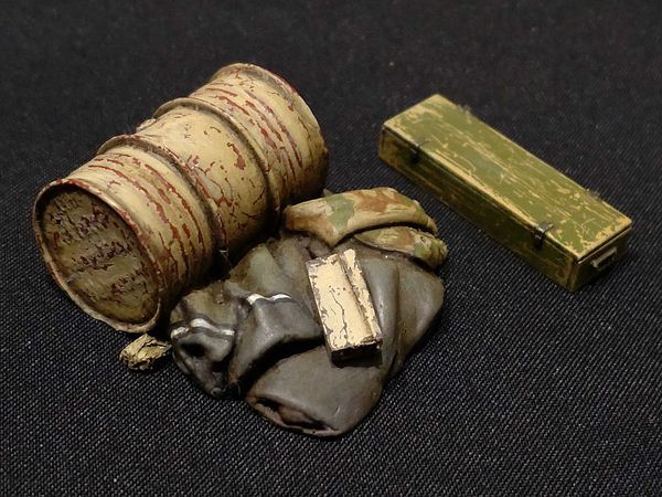 1/35 後部積載荷物セット (4号駆逐戦車/70(A)用)