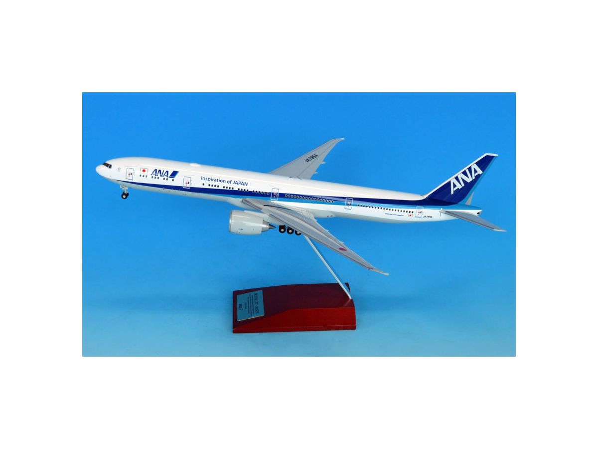 1/200 BOEING 777-300ER JA795A 完成品(WiFiレドーム･ギアつき)